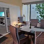 Apartament Lovely *